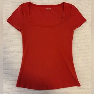 Old Navy Women's Scarlet Short Sleeve Tee